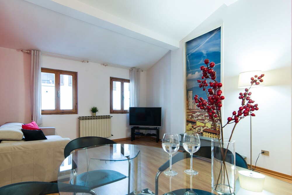 Borgo Allegri Arno Flat