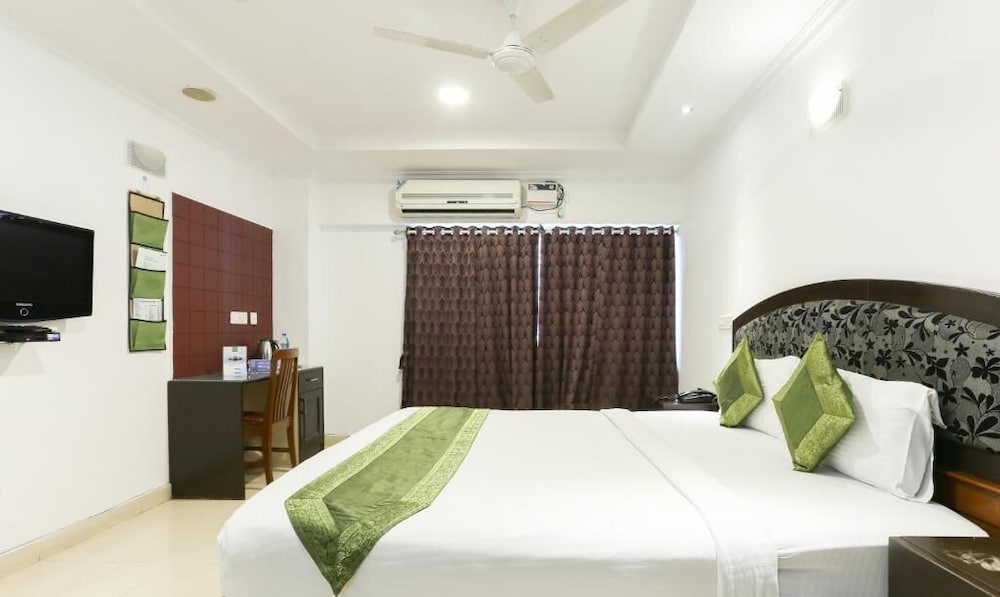 Laavish 7 Hotel