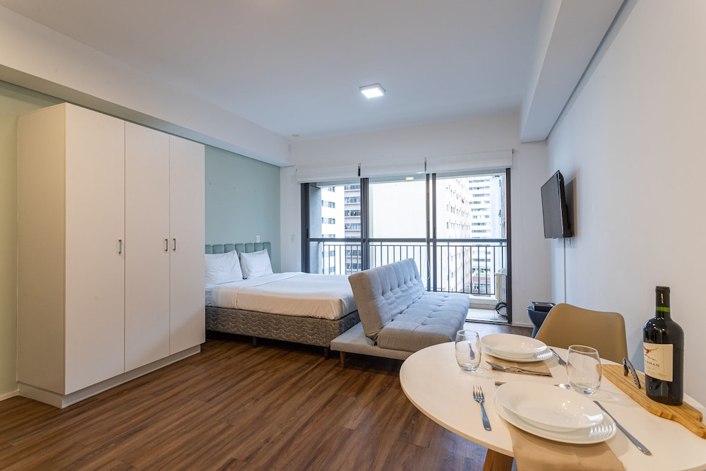Setin Downtown Genebra by Viva - Apartamentos completos na Bela Vista com piscina