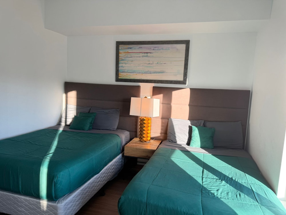 Premier Apts in Vibrant Downtown LA