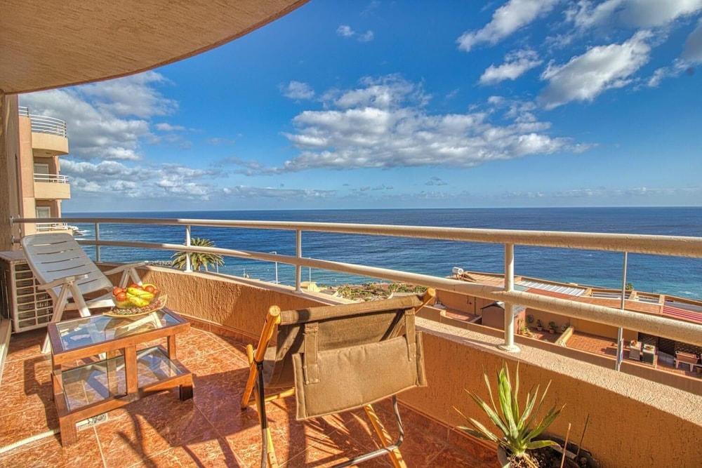 3 Bed-room & Wifi-radazul -sea View and Balcony