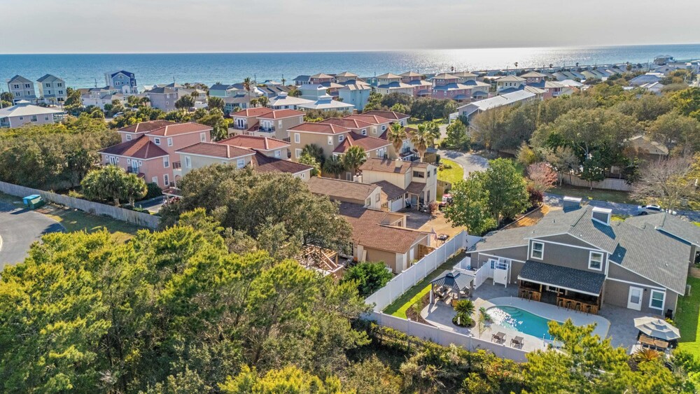 Stylish Panama City Home w/ Pool, Tiki Bar, & Walkable Beach Access