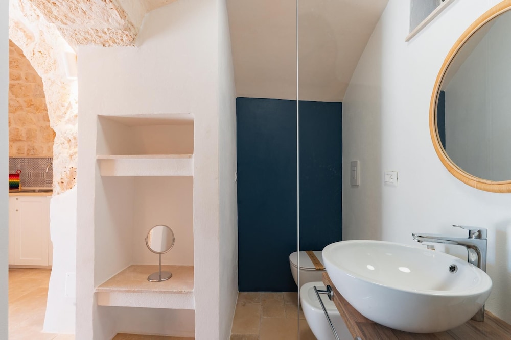 Trulli Scacciapensieri con Piscina
