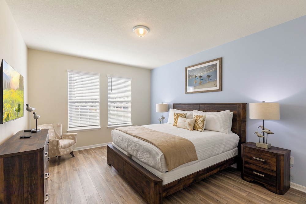 Mahalo Magical Mansion - Image 2