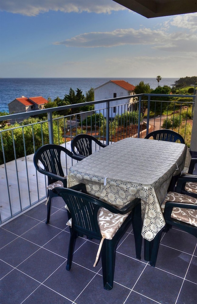 Jela - Terrace and sea View - A1 view 3