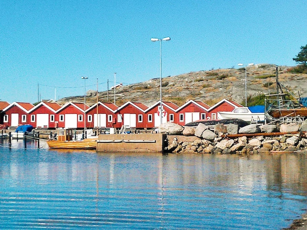 Holiday Home in Hälleviksstrand view 4