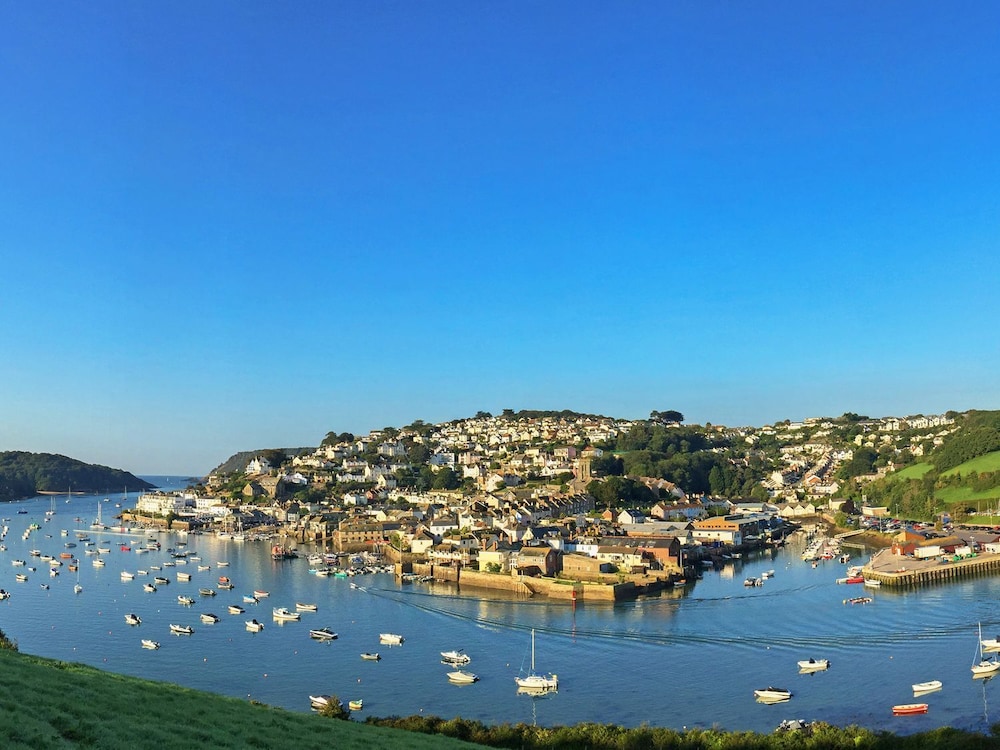 3 The Salcombe view 4