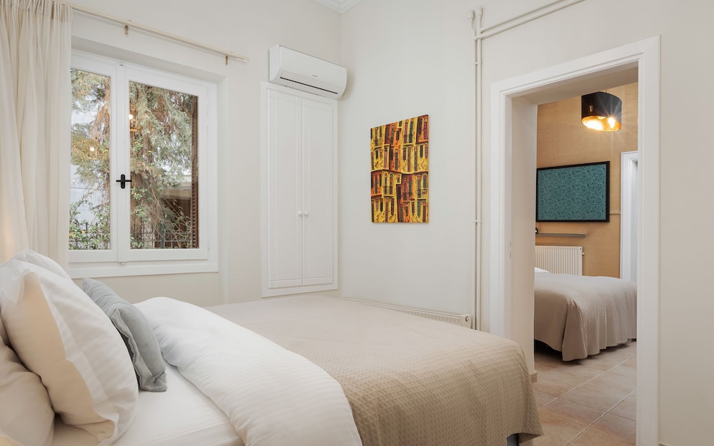 Elaia House Glyfada