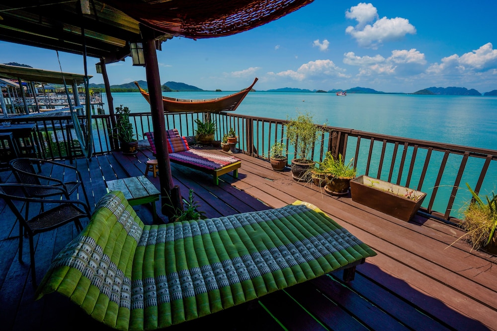 Mango House Seafront Suites And Villas
