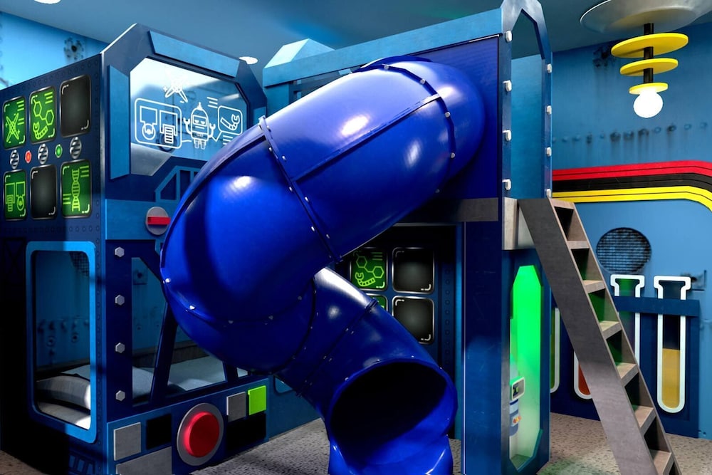 Vor5550aa: 5 Bed, Imagination Lab, Pool