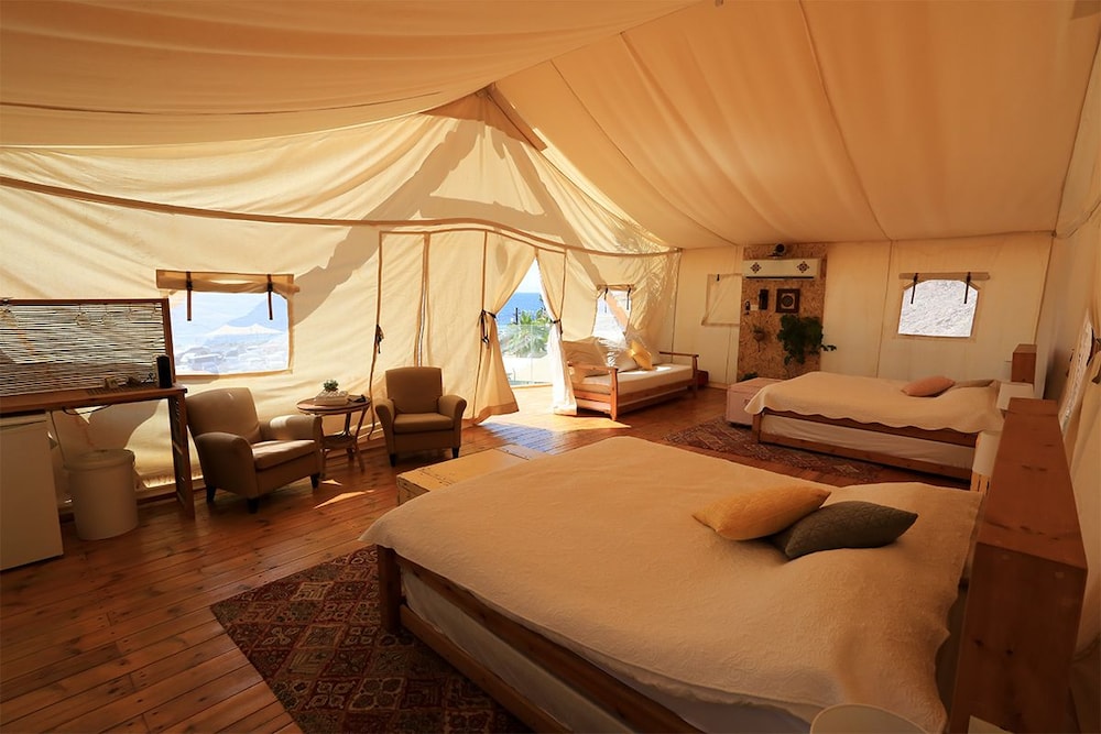 Colonia Rest House Glamping