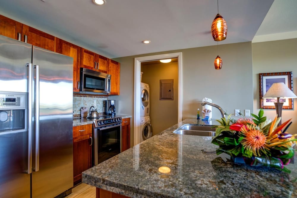 Honua Kai 3 Free Rental Cars KBM Resorts Well Appointed 3 Units, 3 Bedrooms HK Ml-1664