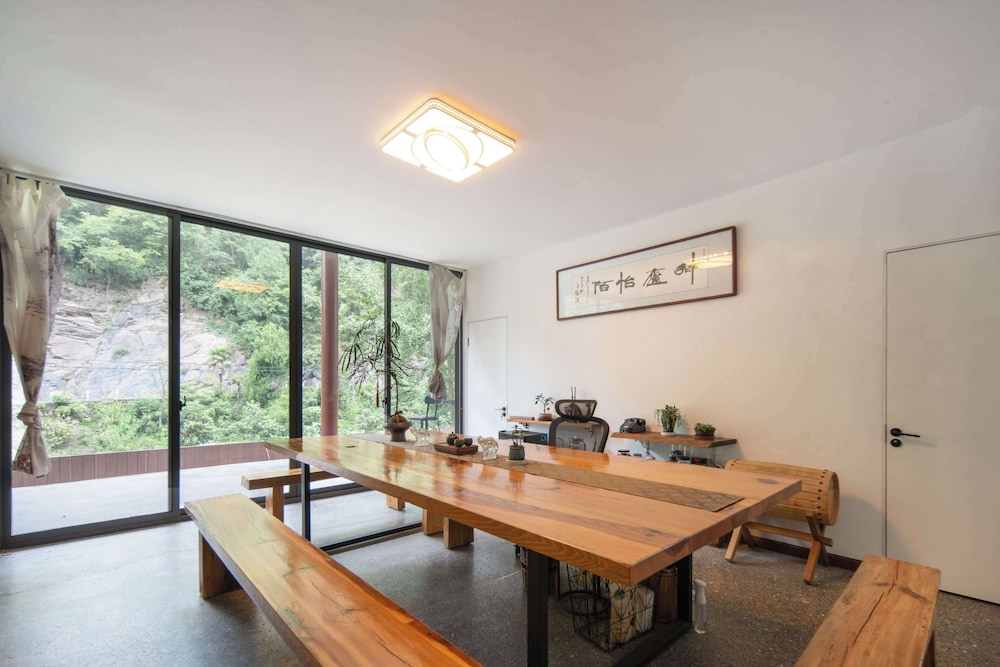 XiangLu YiMo Valley Retreat Guesthouse
