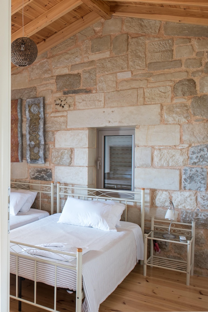 Pantanassa Villas