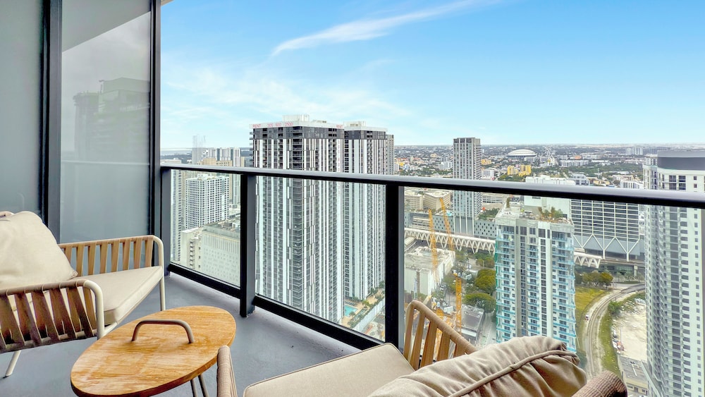 Miami Boutique Suites