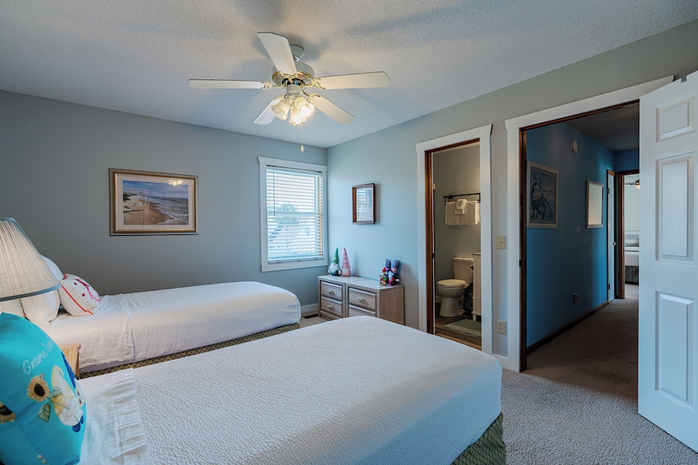 Horizon Breeze Family Escape!
