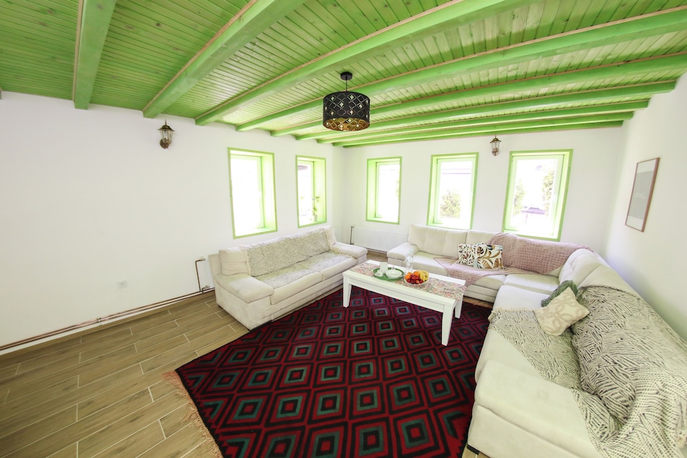 Apartment Villa Begić