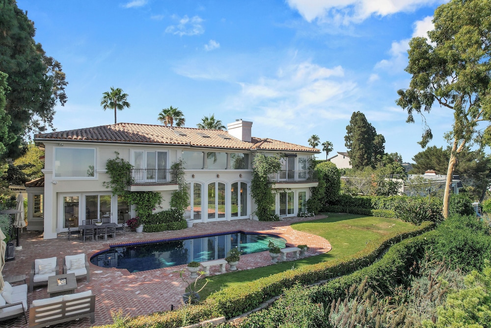 Savona Sanctuary Estate