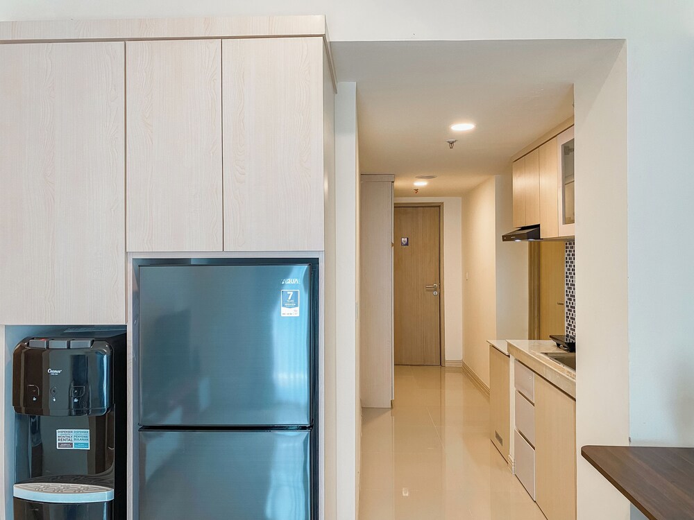 Restful And Chic 2Br At Meikarta Apartment