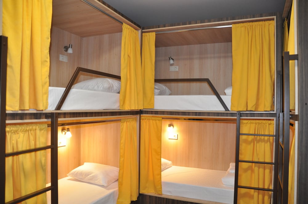 Pikasso - Hostel