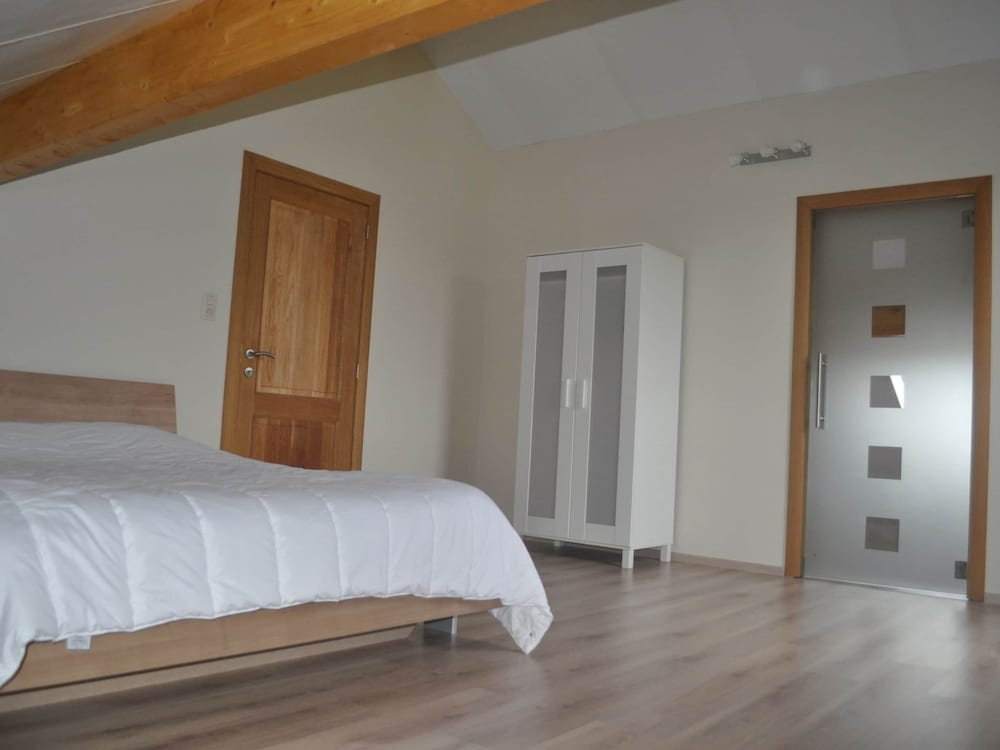 Classy Holiday Home in Martilly with Hot Tub view 3