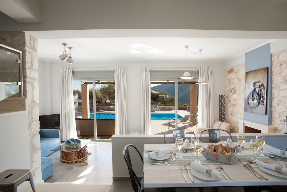 Villas Armeno
