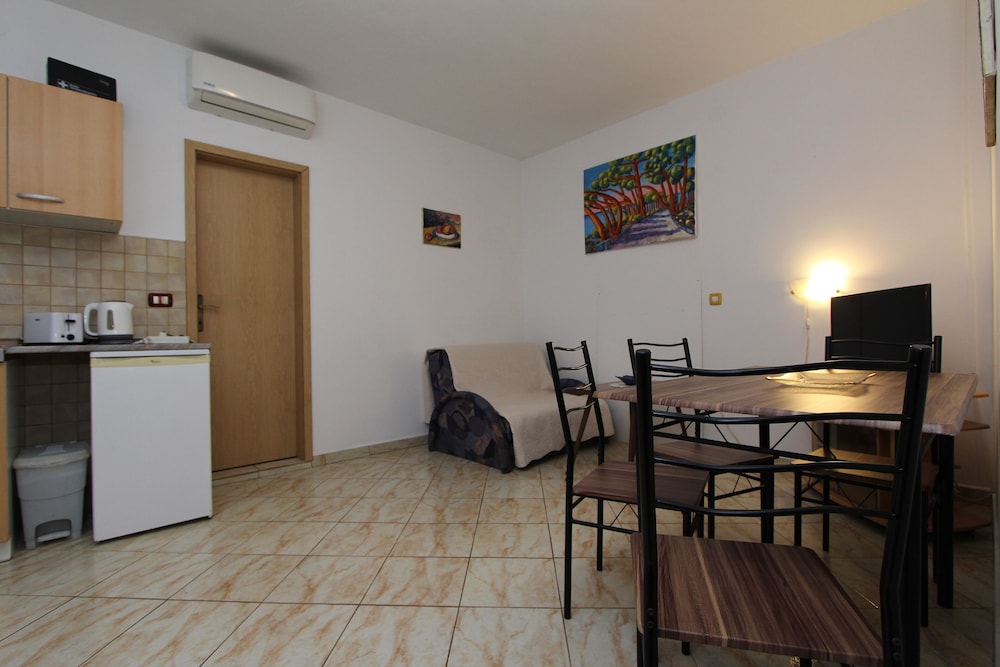 Apartments Rosanna 2