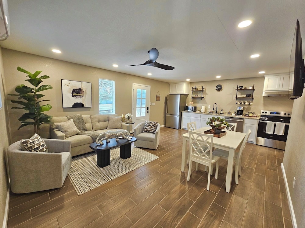 Belton Lakehouse