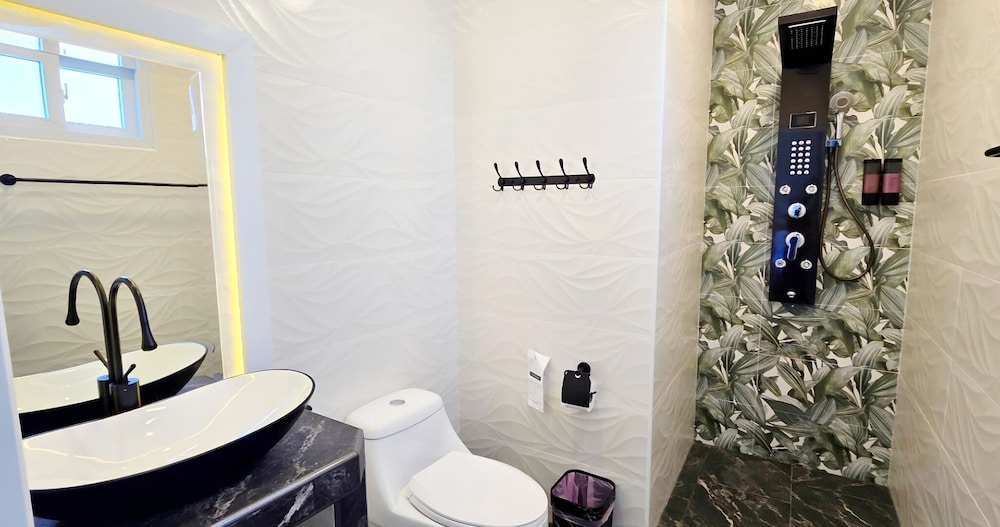 LUMALAND Luxury Pool Villa Pattaya Walking Street