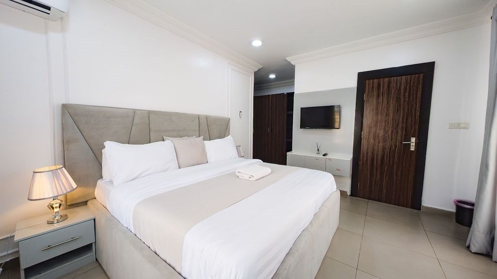 Service Apartment Hub