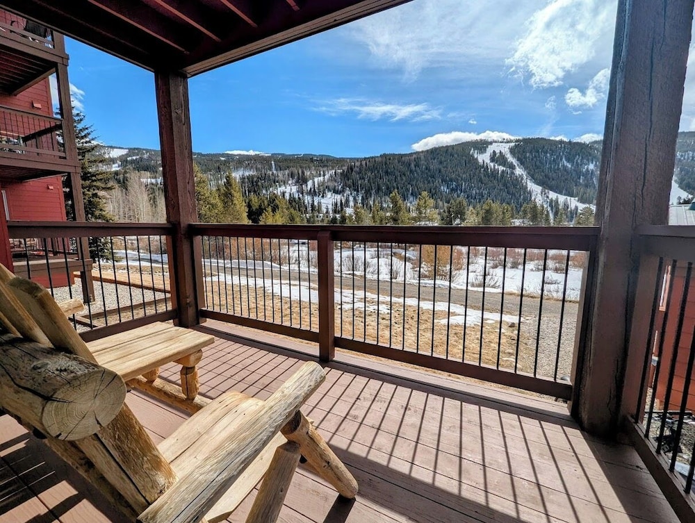 Cinnamon Ridge C114