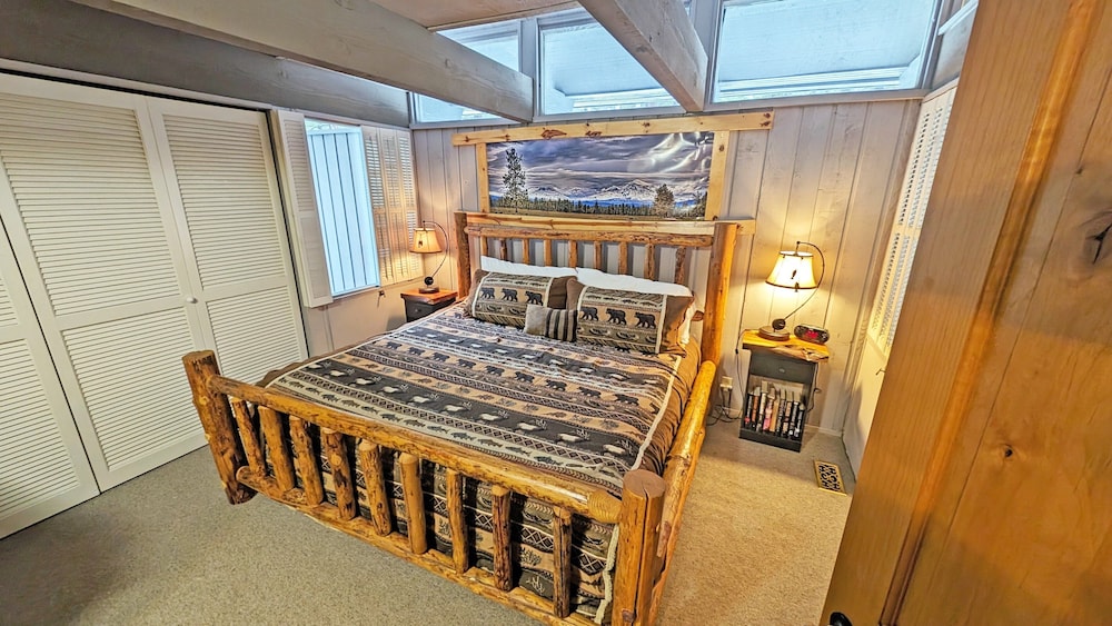 Pine Cone 3 6 Bedroom Home