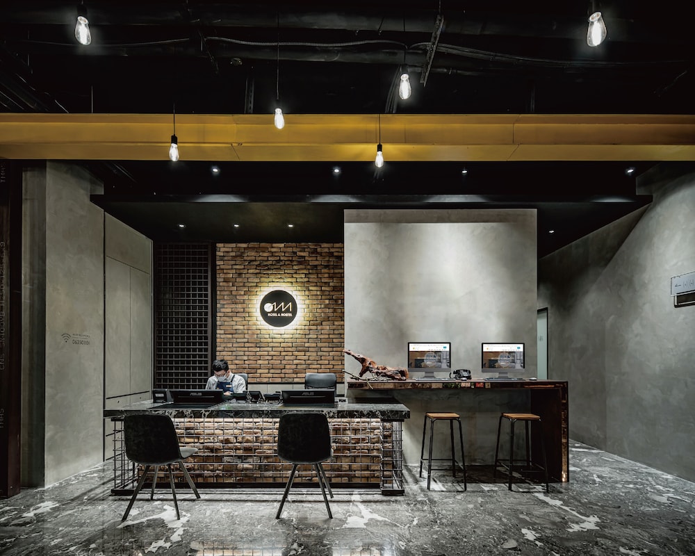Oinn Hotel & Hostel Tainan view 3