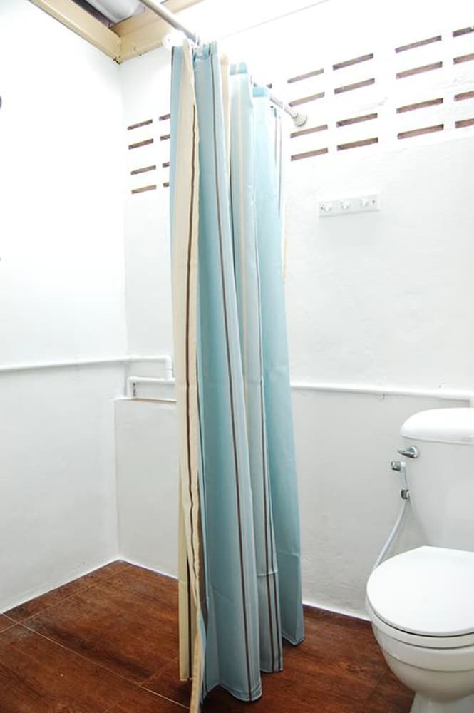 Siam Journey Guesthouse - Hostel
