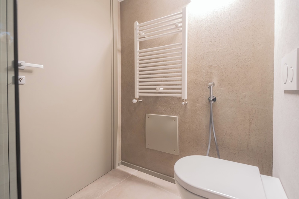 Urio's Castle Suites by Rent all Como