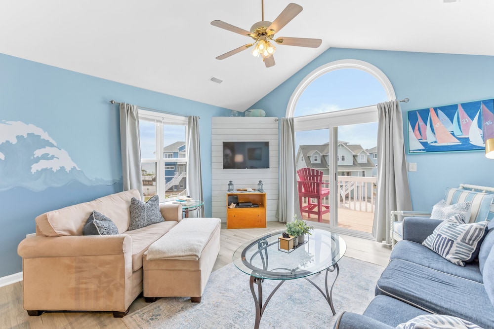 Lowe Tide by Topsail Realty