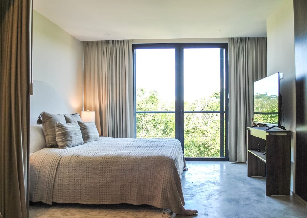 Celestial Penthouse with Private Jacuzzi
