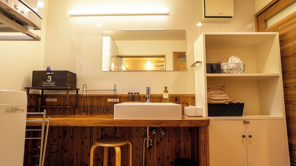 Nakijin Lodge Pensajoya