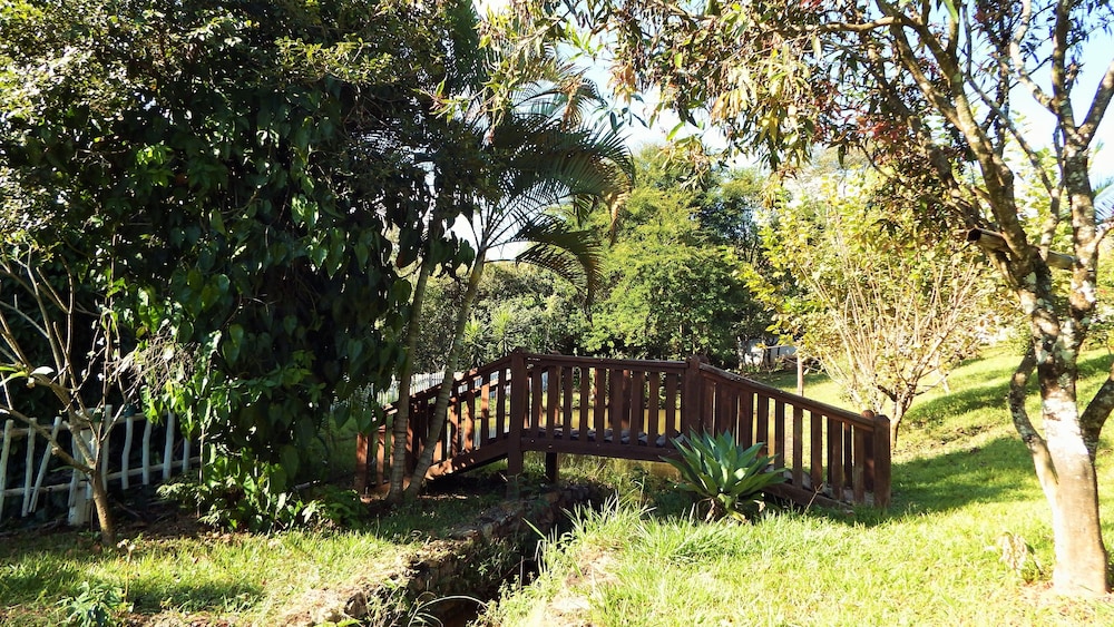Pousada Recanto dos Araçás