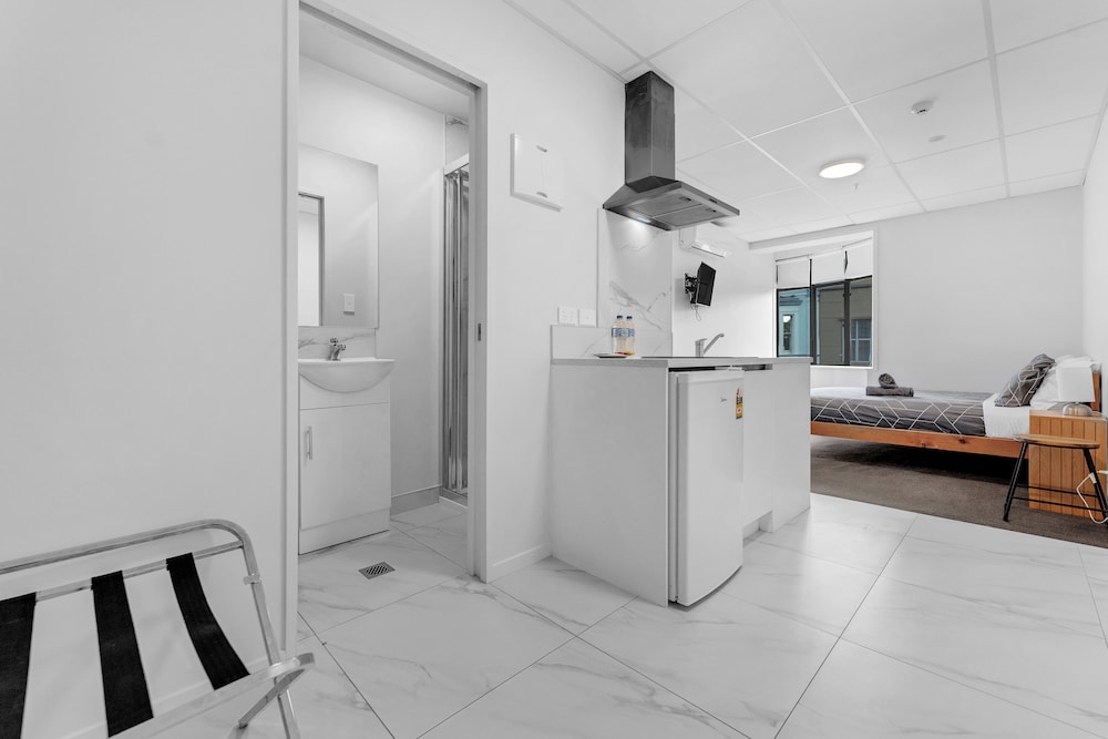 Onehunga Suites