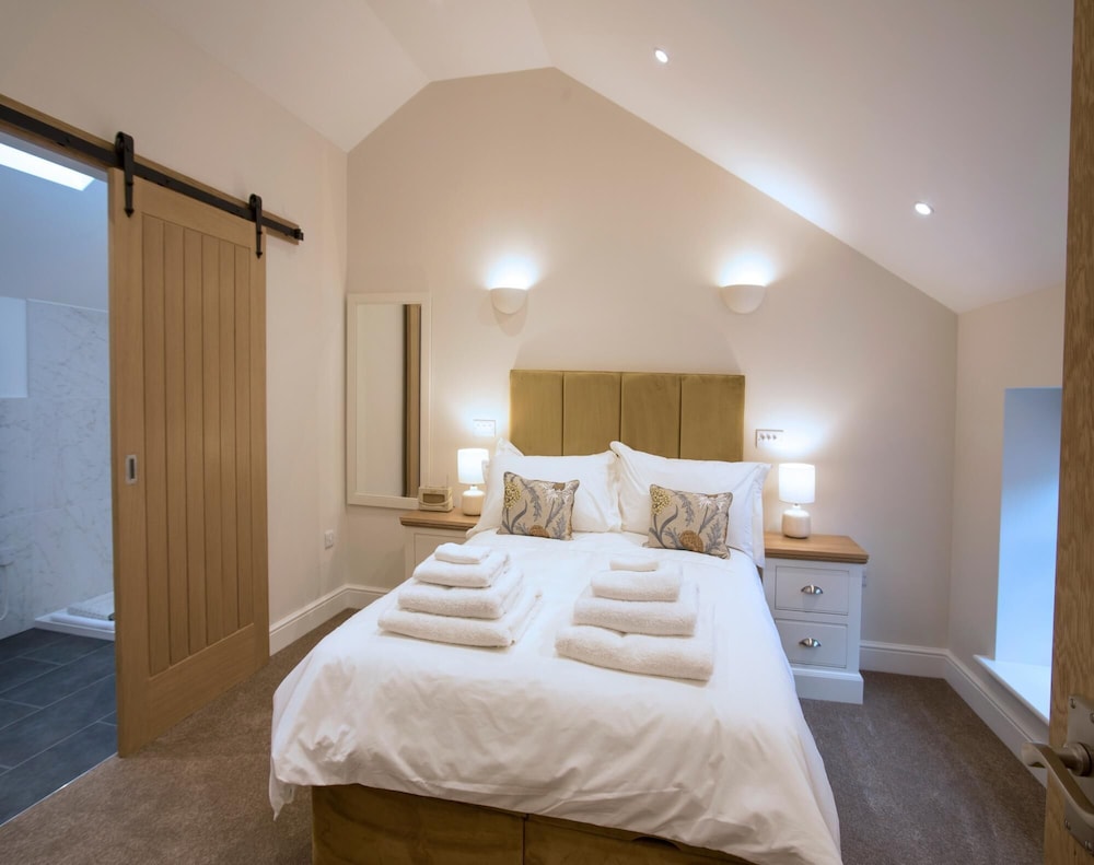 Victorian Stable Conversion in the Grade II Listed Netherby Hall view 3