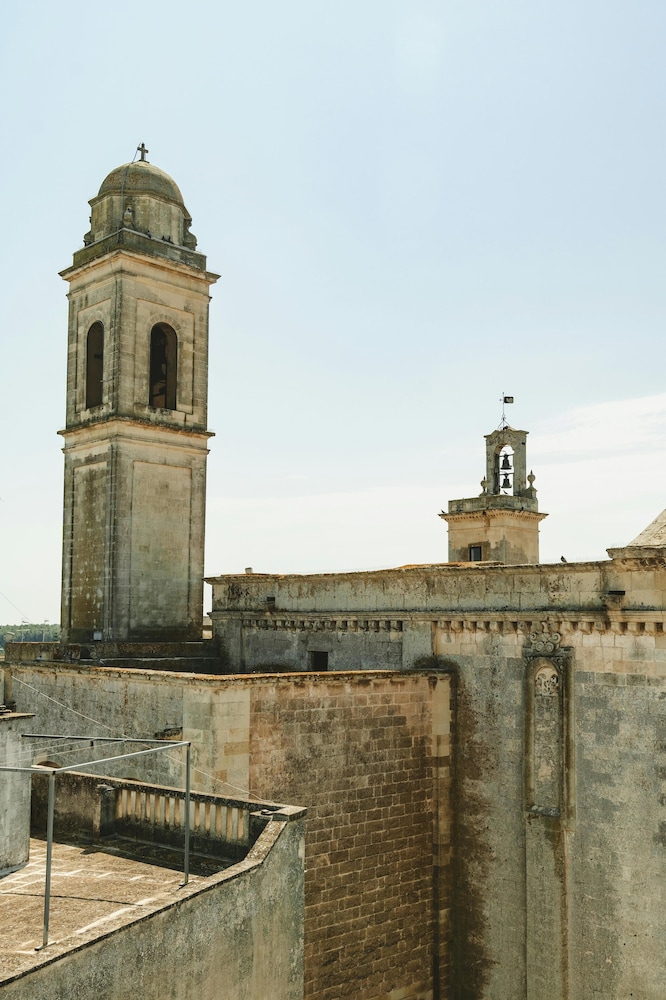 La Canonica Suites