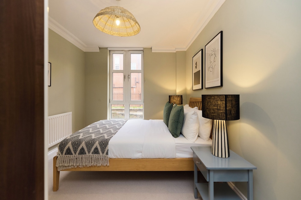 Lapwing Court Retreat
