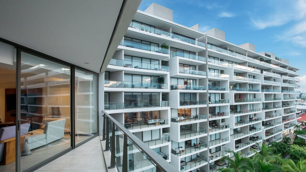Grand Club Marina Condo at Live Aqua Private Residences Nima Bay