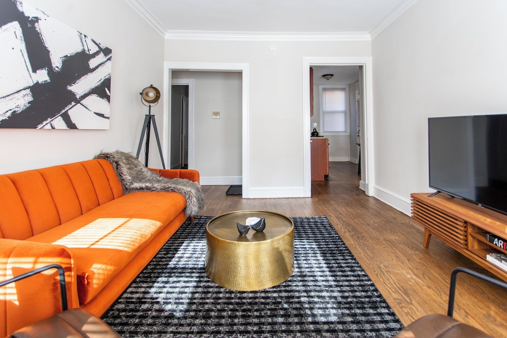 Furnished 2BR - Eastwood 47-1