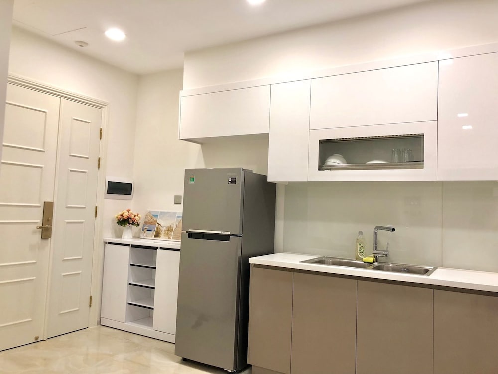 Mins Apartment - Vinhome Golden River