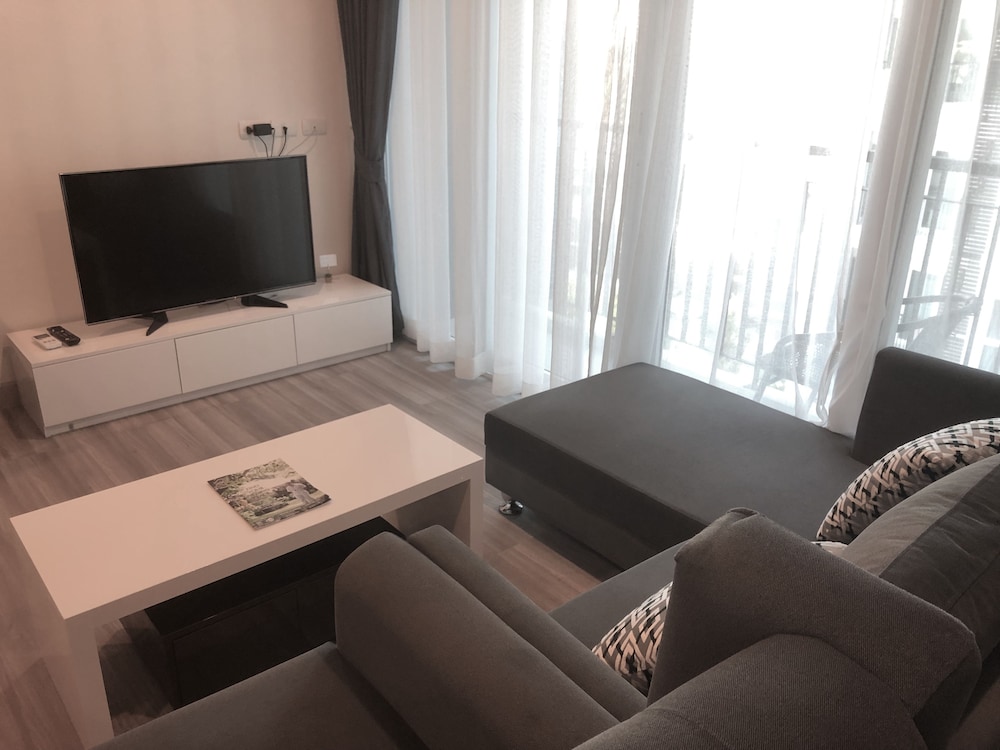 The Prio Condo by Loto