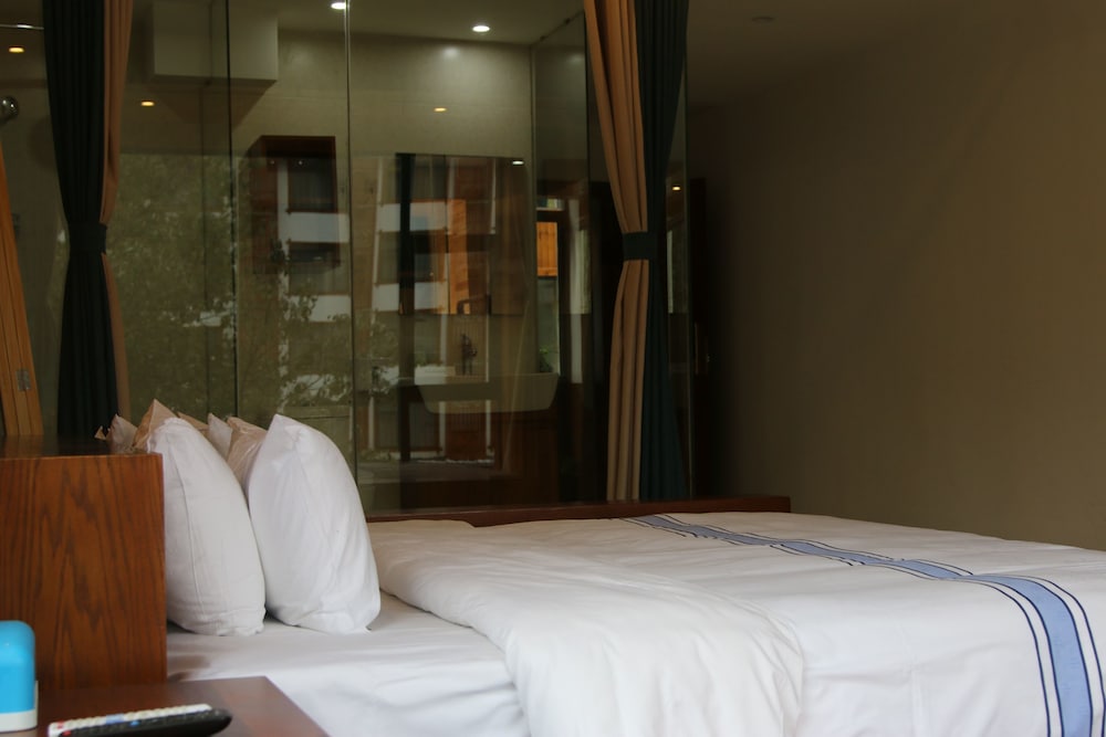 Jingshuihuajian Boutique Inn
