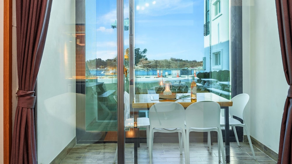 Yeosu Porrr Ocean View Pension