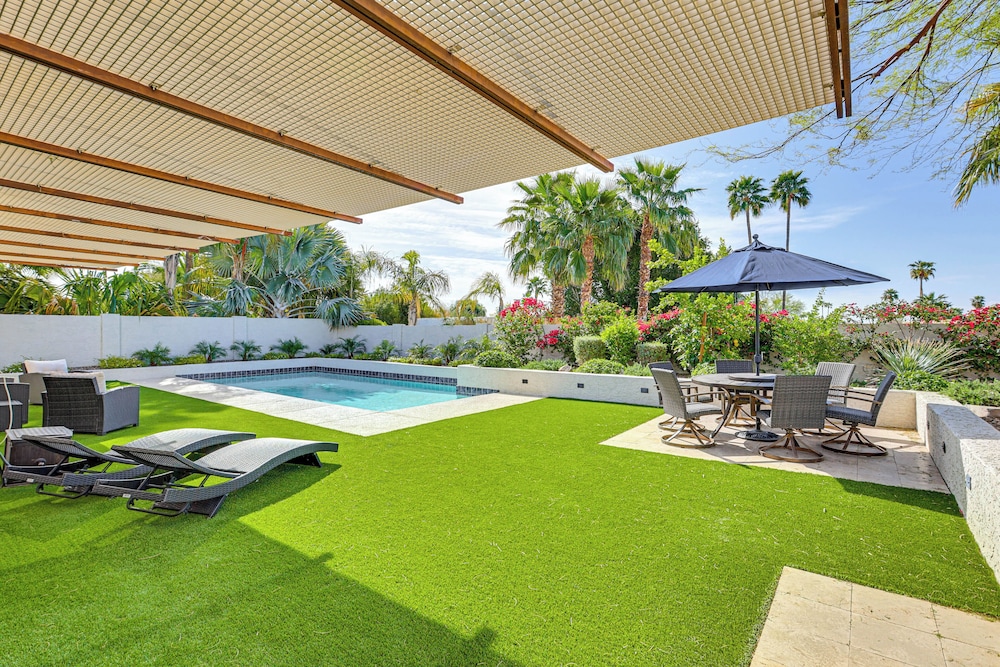 Outdoor Entertainment Space: Home in Scottsdale